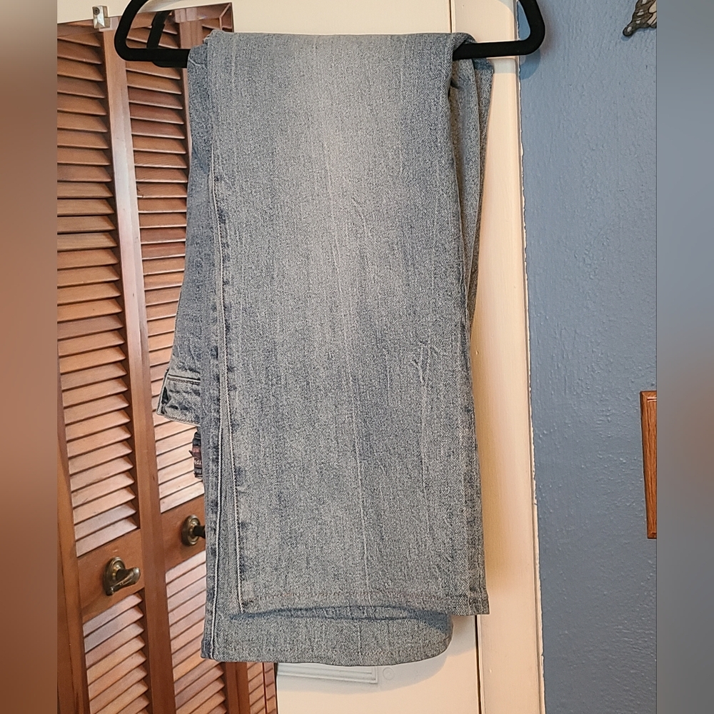 Torrid 20s Mid-rise Slim-Boot jeans, 20S - Picture 11 of 11